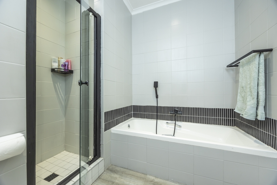 4 Bedroom Property for Sale in Welgemoed Western Cape